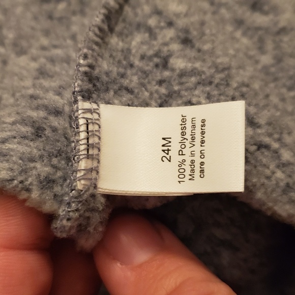 🌟 3 for $15 Deal! 🌟Jumping Beans gray zipper sweater jacket 24 mo - Picture 4 of 4